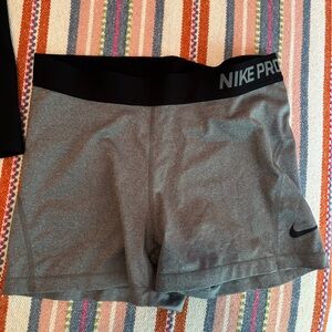 Nike Pro Heather Gray Spandex